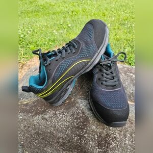 PUMA Women's Fuse Knit Black Low Work Shoes Safety Toe Slip Resistant Size 9.5